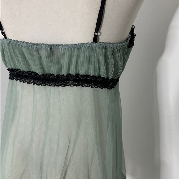 Vintage Victoria's Secret Milkmaid Set Babydoll Medium Sheer Blue Black - Picture 4 of 7